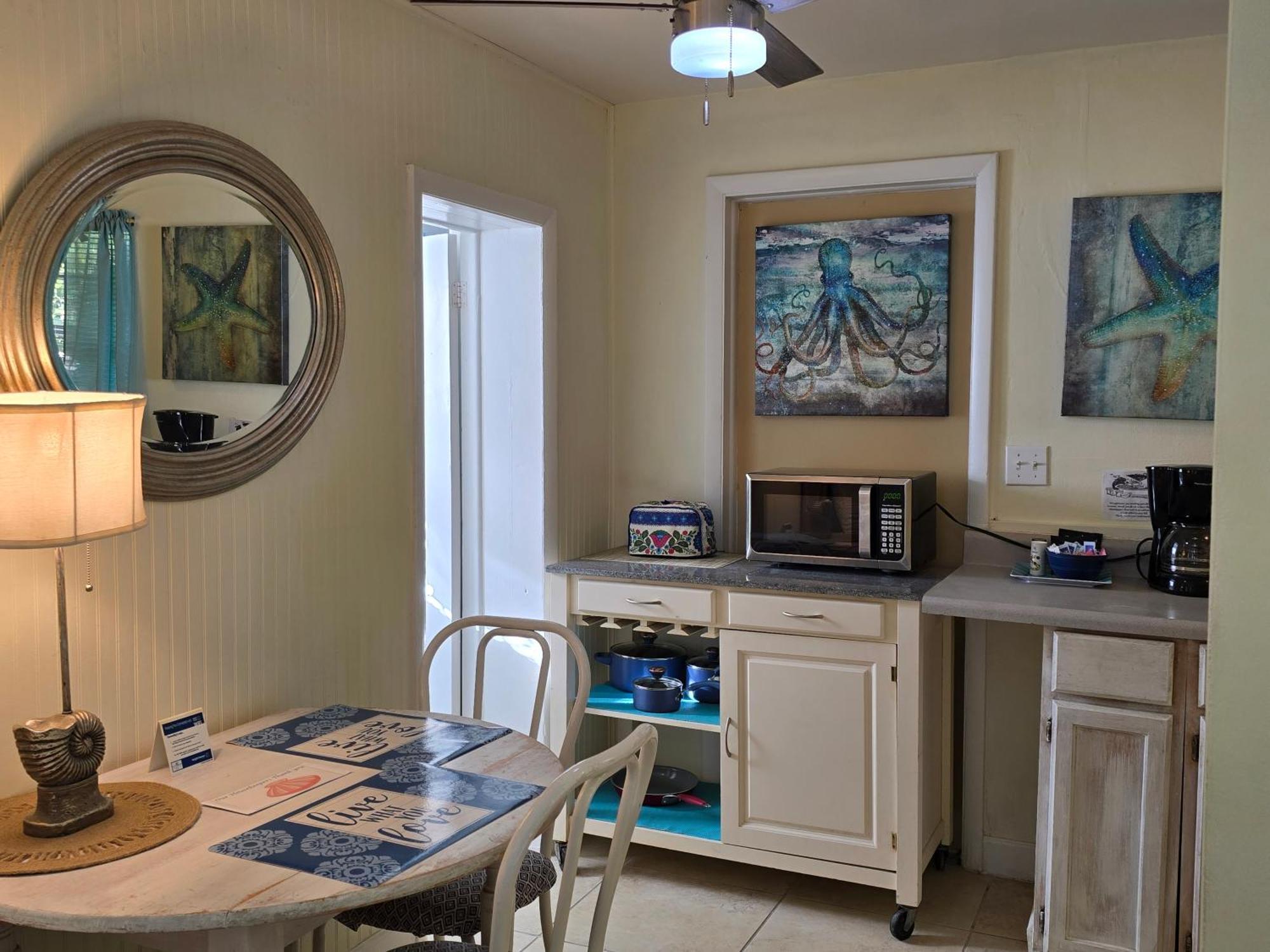Oceanfront Sea Scape Motel Indialantic Bagian luar foto