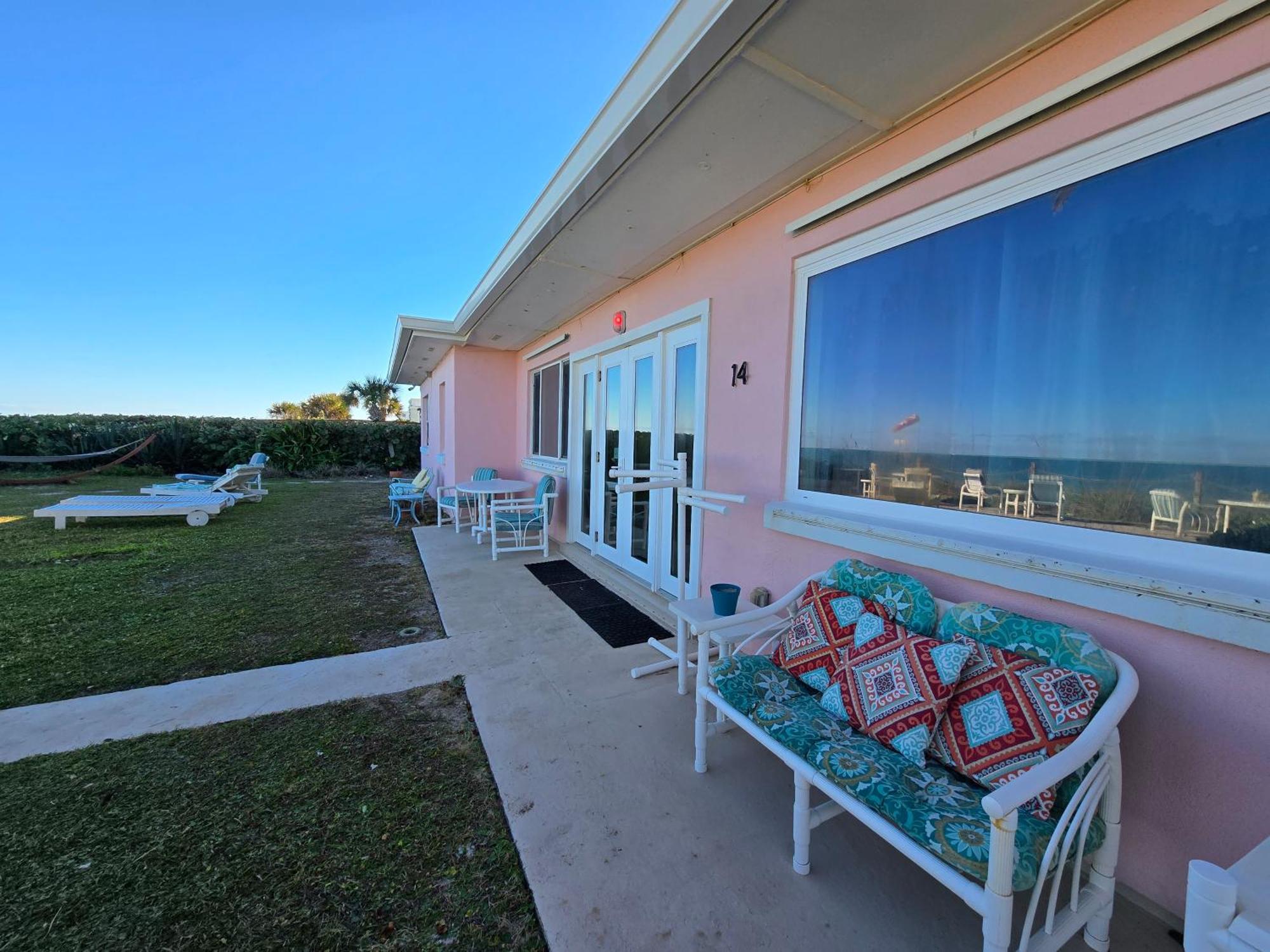 Oceanfront Sea Scape Motel Indialantic Bagian luar foto
