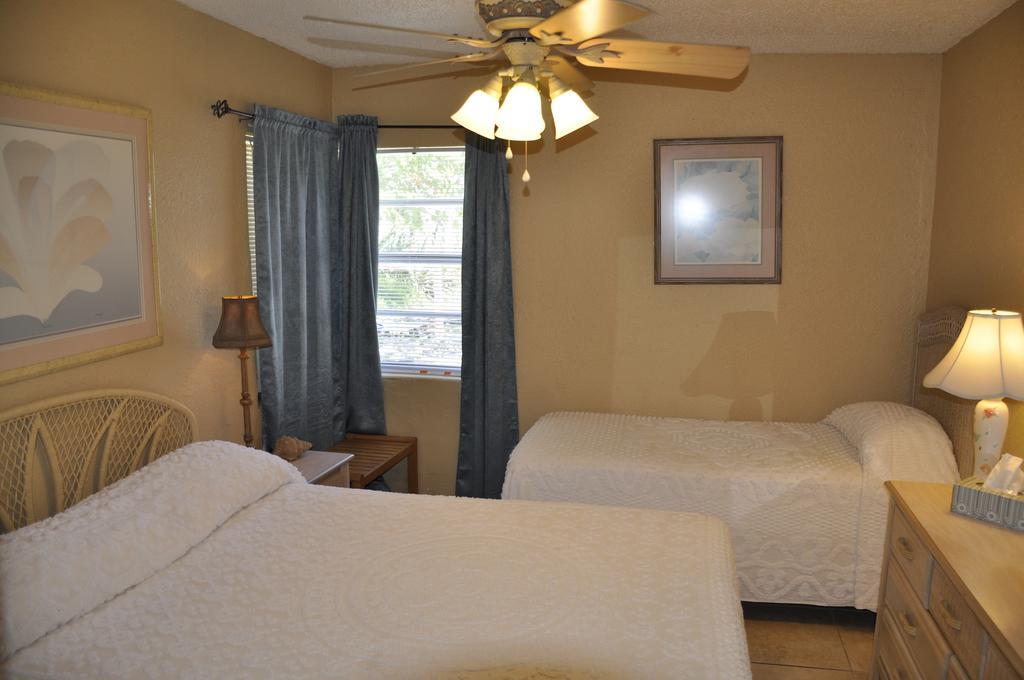 Oceanfront Sea Scape Motel Indialantic Bagian luar foto