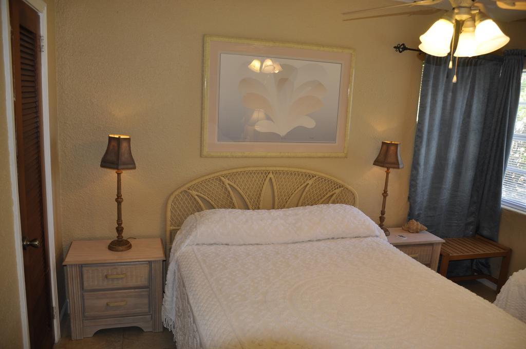 Oceanfront Sea Scape Motel Indialantic Bagian luar foto