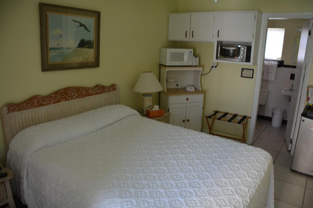 Oceanfront Sea Scape Motel Indialantic Bagian luar foto