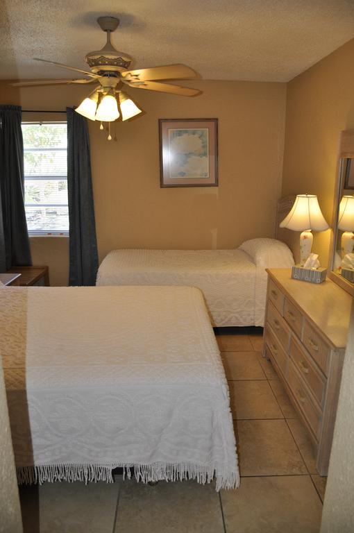 Oceanfront Sea Scape Motel Indialantic Bagian luar foto