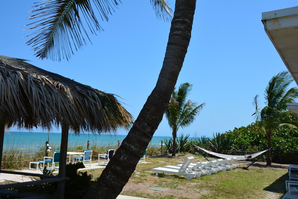 Oceanfront Sea Scape Motel Indialantic Bagian luar foto
