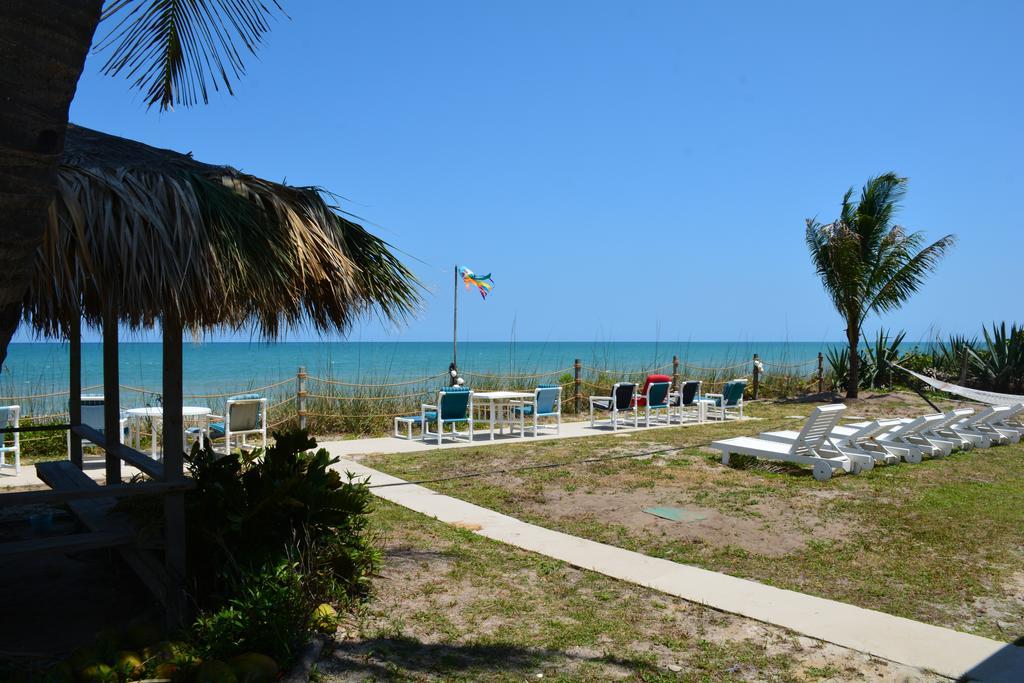 Oceanfront Sea Scape Motel Indialantic Bagian luar foto