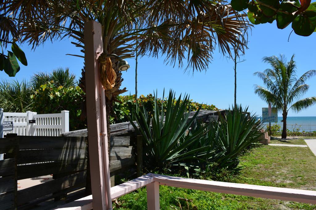 Oceanfront Sea Scape Motel Indialantic Bagian luar foto